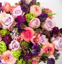 The Mauve Maiden -Flower Gift Shop 5l6a8919