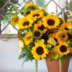 The Summer Willow -Flower Gift Shop DSC 9908copy