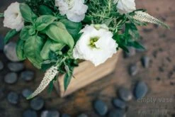 Micro Garden -Flower Gift Shop microgarden1